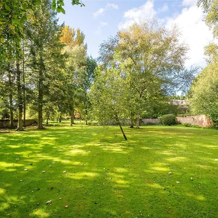 Luxury 1-bed In North Yorkshire Apartment